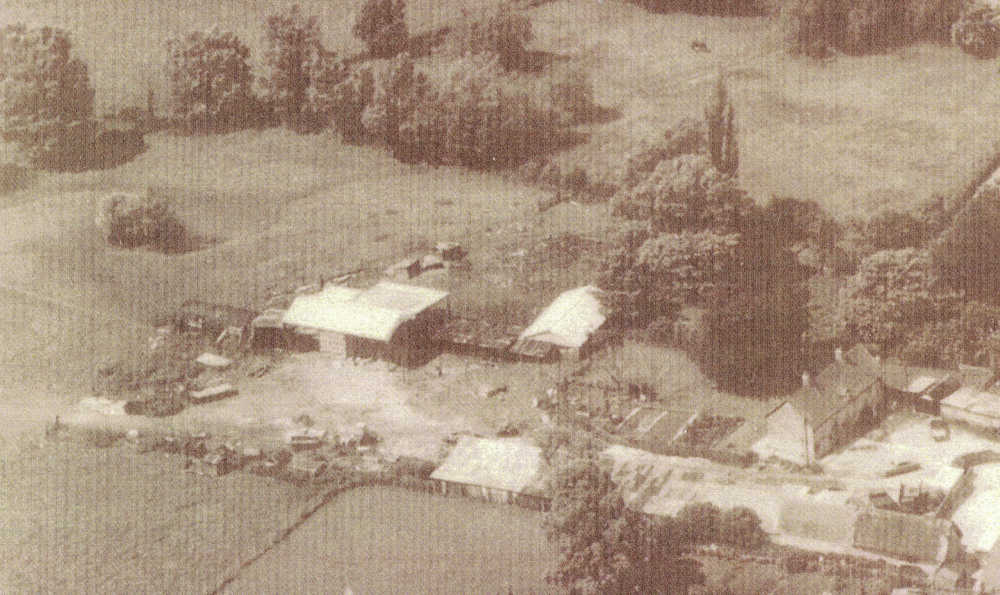 Church Farm, Great Linford, from the air, circa 1970.