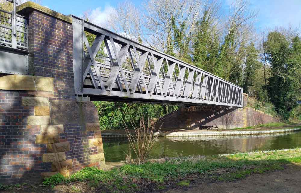 The railway bridge built to cross the Grand Union (Junction) Canal at Great Linford.