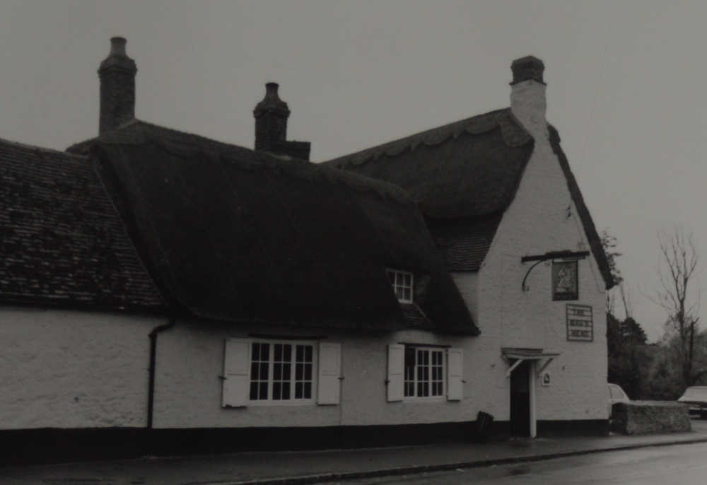 The Nags Head, Great Linford, circa 1982.