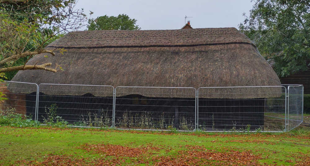 Thatched barn Windmill Hill Barn Great Linford